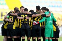 MUSTAFA BAYRAM - Spor Toto 1. Lig Açıklaması İstanbulspor Açıklaması 4 - Gaziantepspor Açıklaması 0