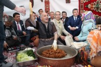 TÜRKISTAN - 15 Bin Kişilik Çiğ Köfte Şöleni