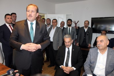 AK Parti Genel Başkan Yardımcısı Karacan Açıklaması 'Suriye Halkı Rejim Değişikliği İstiyor'