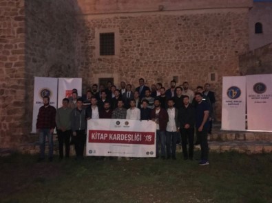 Birlik Vakfı Gercüş'te Gençlere Hukuku Anlattı