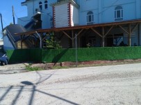 KURAN KURSU - Kartepe Belediyesi'nden  Avluburun Camii'nde Çevre Düzenlemesi