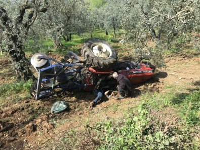 Traktörün Altında Kalan Sürücü Hayatını Kaybetti