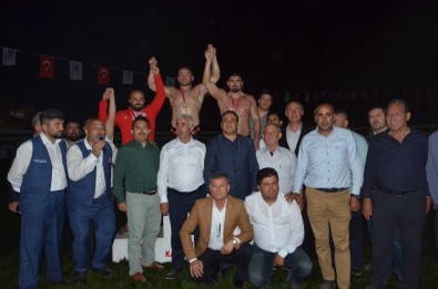 Demre'de Başpehlivan Balaban Oldu