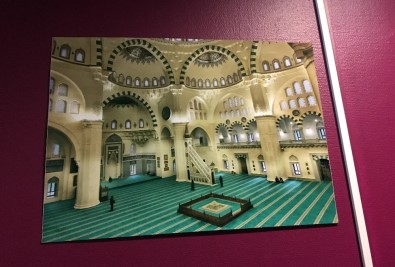 Stockholm'de 'Türkiye Ve Camiler' Sergisi