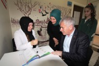 SERHAT KILIÇ - Başkan Memiş Dede Korkut Koleji'ni Ziyaret Etti