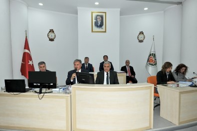 Büyükşehir Meclisi Nisan Toplantılarına Devam Ediyor