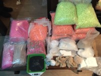 KOKAIN - İstanbul'da Uyuşturucu Operasyonu Açıklaması 4 Gözaltı