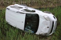 ÇEŞTEPE - Kontrolden Çıkan Kamyonet Kanala Uçtu