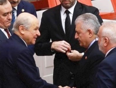 Bahçeli'nin 16 yılda siyasete yön veren kararları