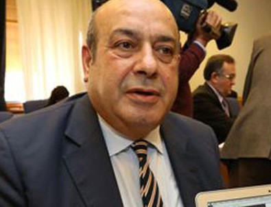 Hasip Kaplan'ın ağzı kulaklarında