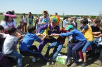 MANGAL KEYFİ - Hastane Çalışanları Piknik Şenliğinde Buluştu