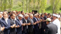 RAHMI DOĞAN - Bakan Arslan, Yeğeninin Cenaze Törenine Katıldı