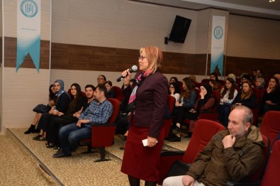 Bitlis'te ''Dışişleri Bakanlığından Uluslararası Örgütlere, Bir Diplomatın Tecrübeleri' Etkinliği