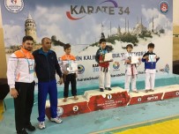 İhlas Koleji'nden İki İstanbul Şampiyonluğu