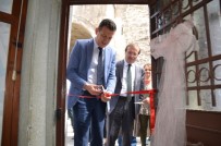 FATIH ÜRKMEZER - Safran Rolyef Sergisi Açıldı