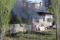 Sivas'ta Kokutan Ev Yangını