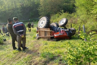 Traktörün Altında Kalan Sürücü Öldü