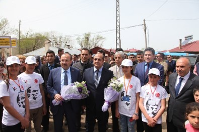 Vali Ustaoğlu Açıklaması 'Yol Da Olur, Hizmet De Olur Ama Devletsiz Olunmaz'