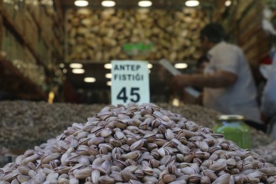 Antep Fıstığı Cep Yakıyor