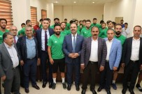 ŞANLıURFASPOR - Çiftçi'den  Şanlıurfaspor'a Destek Ziyareti