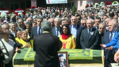 Kılıçdaroğlu'nun Amcası Karabulut İçin Cenaze Töreni Düzenlendi