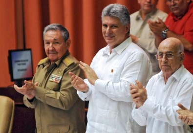 Küba'nın Yeni Lideri Diaz-Canel Oldu