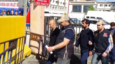 MİT'in Gabon'da Düzenlediği Operasyonla Yakalanan 3 FETÖ Üyesi Adliyeye Sevk Edildi