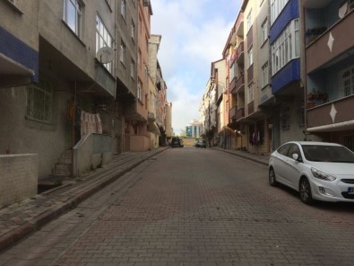 (Özel) İstanbul'da Motosikletli Tacizci Kamerada