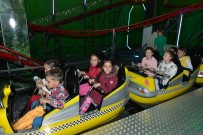 BAYRAM COŞKUSU - Yakutiye'den Çocuklara 23 Nisan Hediyesi