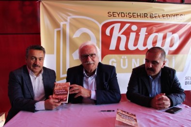 Yazar Yavuz Bahadıroğlu Açıklaması 'Biz Ayasofya'da Namaz Kılacağız'