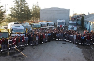 Başkan Tutal, Kadro Sevincini Çalışanları İle Kutladı