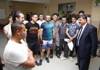 ŞEHITKAMIL BELEDIYESI - Fadıloğlu Spor Merkezlerinde Gençleri Ziyaret Etti