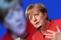 GERHARD SCHRÖDER - Merkel Seyahat Rekoru Kırdı