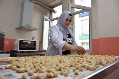 Muş'ta Kadınlar Aşçılık Konusunda Kendilerini Geliştiriyor