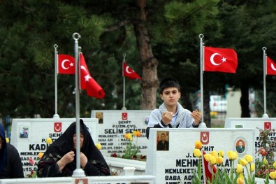 Nusaybin Şehidi Jandarma Uzman Çavuş Mehmet Polat İçin Mevlit Düzenlendi