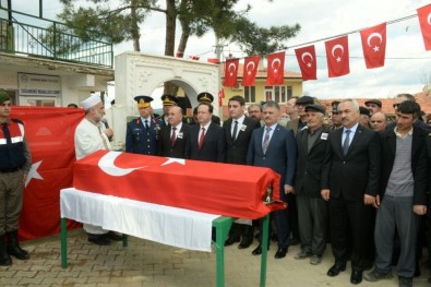 Şehit Uzman Çavuş Son Yolculuğuna Uğurlandı