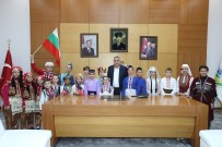HÜSEYIN YORULMAZ - Başkan Toçoğlu, Uluslararası Halk Oyunları Delegasyonu'nu Ağırladı
