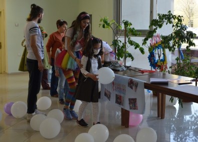 Lösemili Çocuklar 23 Nisan'ı Kutladı