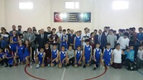 TAHSIN KURTBEYOĞLU - Söke'de Okullar Arası Basketbol Heyecanı Yaşandı