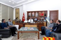 DİVAN KURULU - Teknik Direktör Erol Bulut'tan Başkan Ahmet Çakır'a İmzalı Forma
