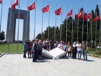 ÇANAKKALE ŞEHITLERI - Üniversite Öğrencilerinden Çanakkale Gezisi