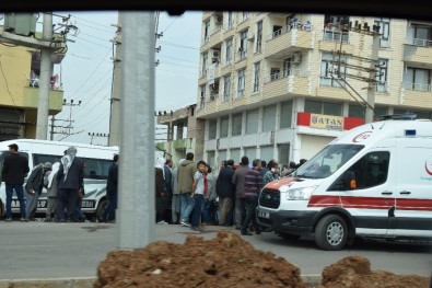 Viranşehir'de Elektrik Çarpması Açıklaması 2 Ağır Yaralı