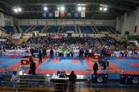 İSMAİL KARAKULLUKÇU - 15 Temmuz Şehitler Ve Gaziler İller Arası Karate Turnuvası Başladı