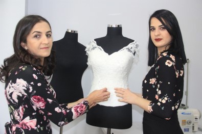 Antalyalı Moda Tasarımcısı Hakkari'de İşyeri Açtı