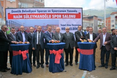 Naim Süleymanoğlu Spor Salonu'nun Temeli Atıldı