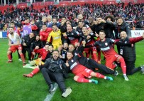 SAMSUNSPOR - Samsunspor Ve Denizlispor 46. Randevuya Çıkacak