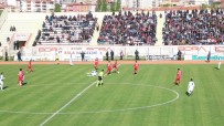SUBAŞı - TFF 2. Lig Açıklaması Niğde Belediyespor Açıklaması 0- Sakaryaspor Açıklaması0