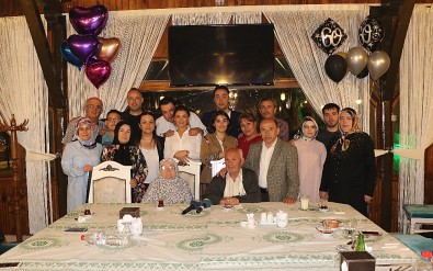 77'Lik Dededen Eşine 60. Yıl Sürprizi