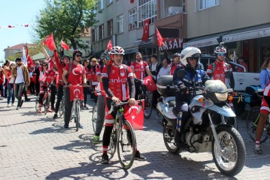 Avcılar'da Renkli 23 Nisan Kutlaması