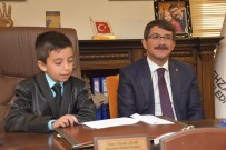 FARUK ÇELİK - Başkan Çelik Koltuğunu Minik Arda'ya Devretti